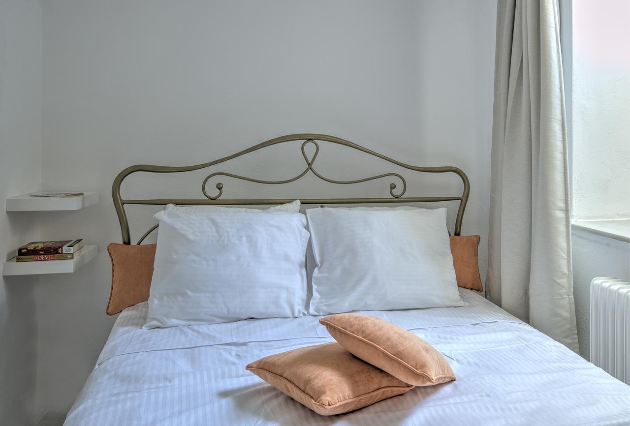 Aria Plaka Residence Athena Bagian luar foto